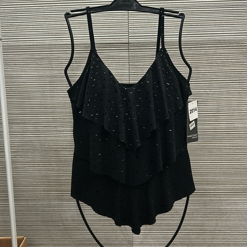 *MAGICSUIT BY MIRACLESUIT TOP